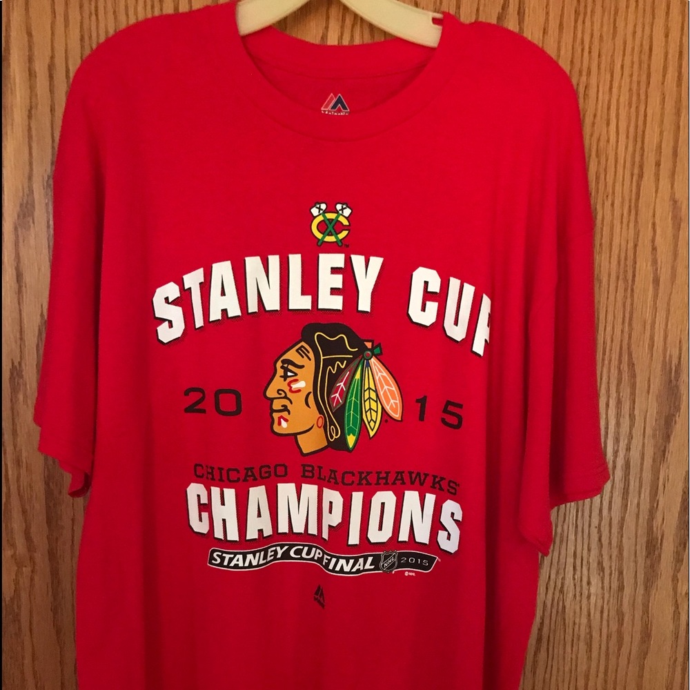 Men’s XL vintage 2015 Chicago Blackhawks Stanley cup red tee